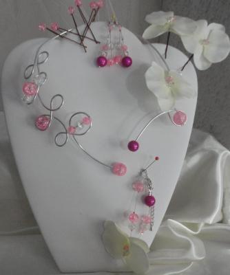 Collier mariage fil alu perles roses cristal et orchidée