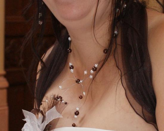 Collier mariage chocolat et ivoire