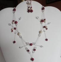 Collier mariage perles nacrées ivoire bordeaux toupies cristal