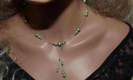 Collier vert anis gris